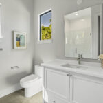 Oneco: Secondary Bathroom